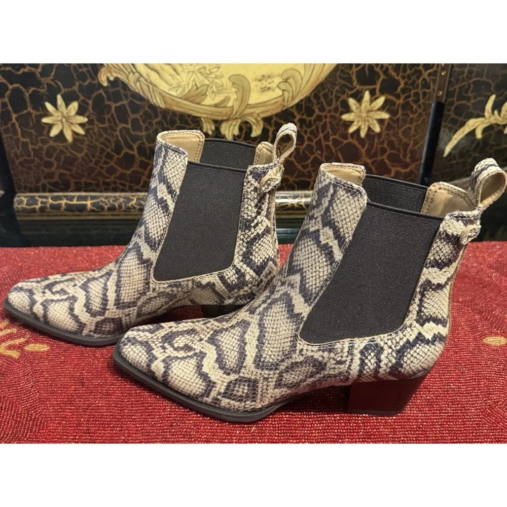 Sam Edelman Ashtyn Womens 6 Snake Print Chelsea Ankle Boots Square Toe